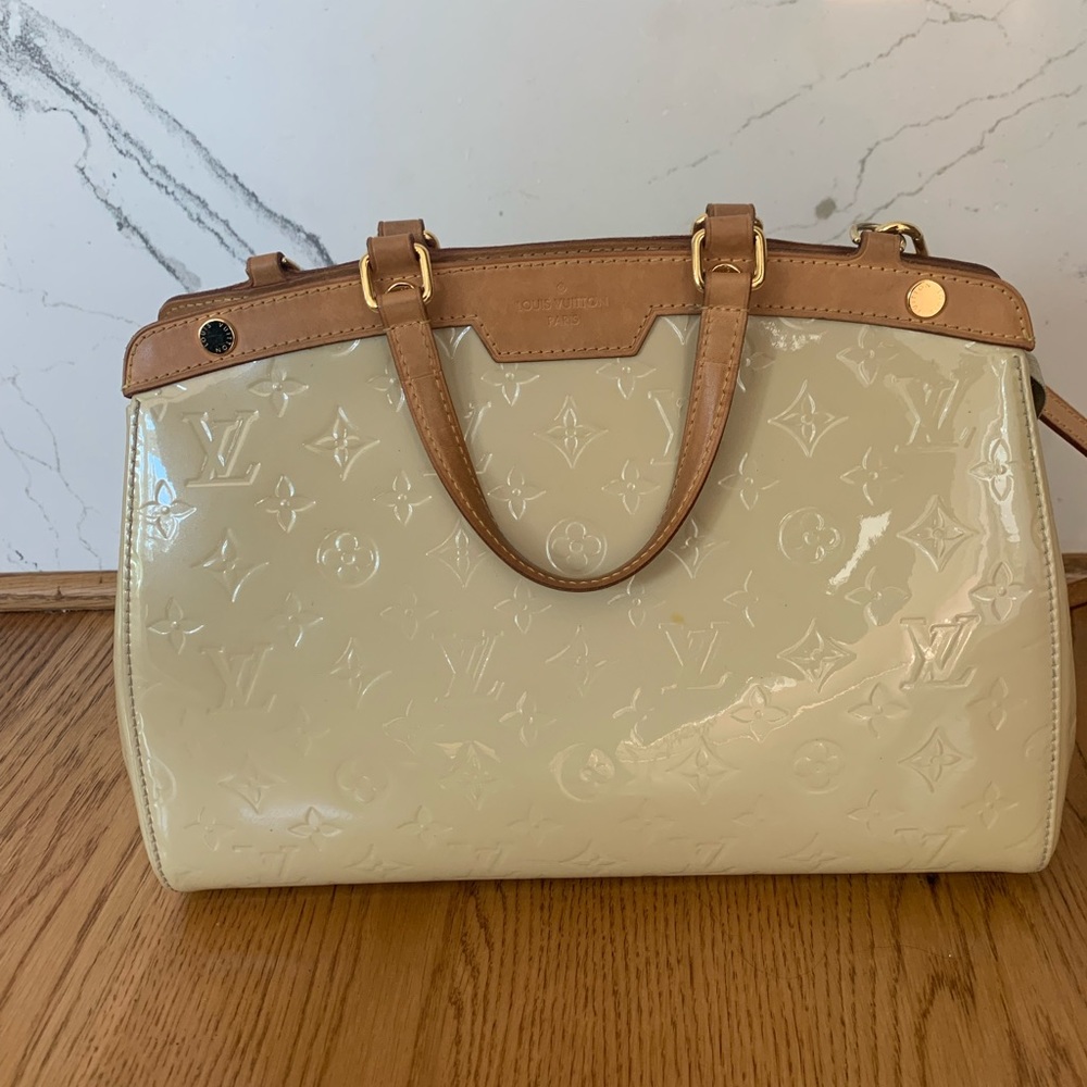 Louis Vuitton brea MM